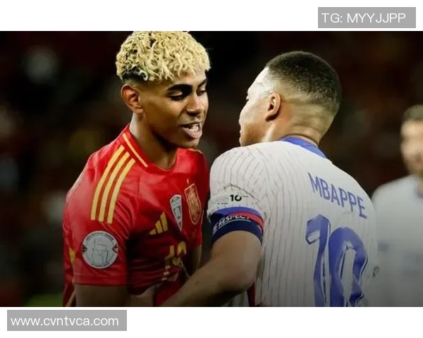 姆巴佩与亚马尔赛后深情拥抱，彰显体育精神力量